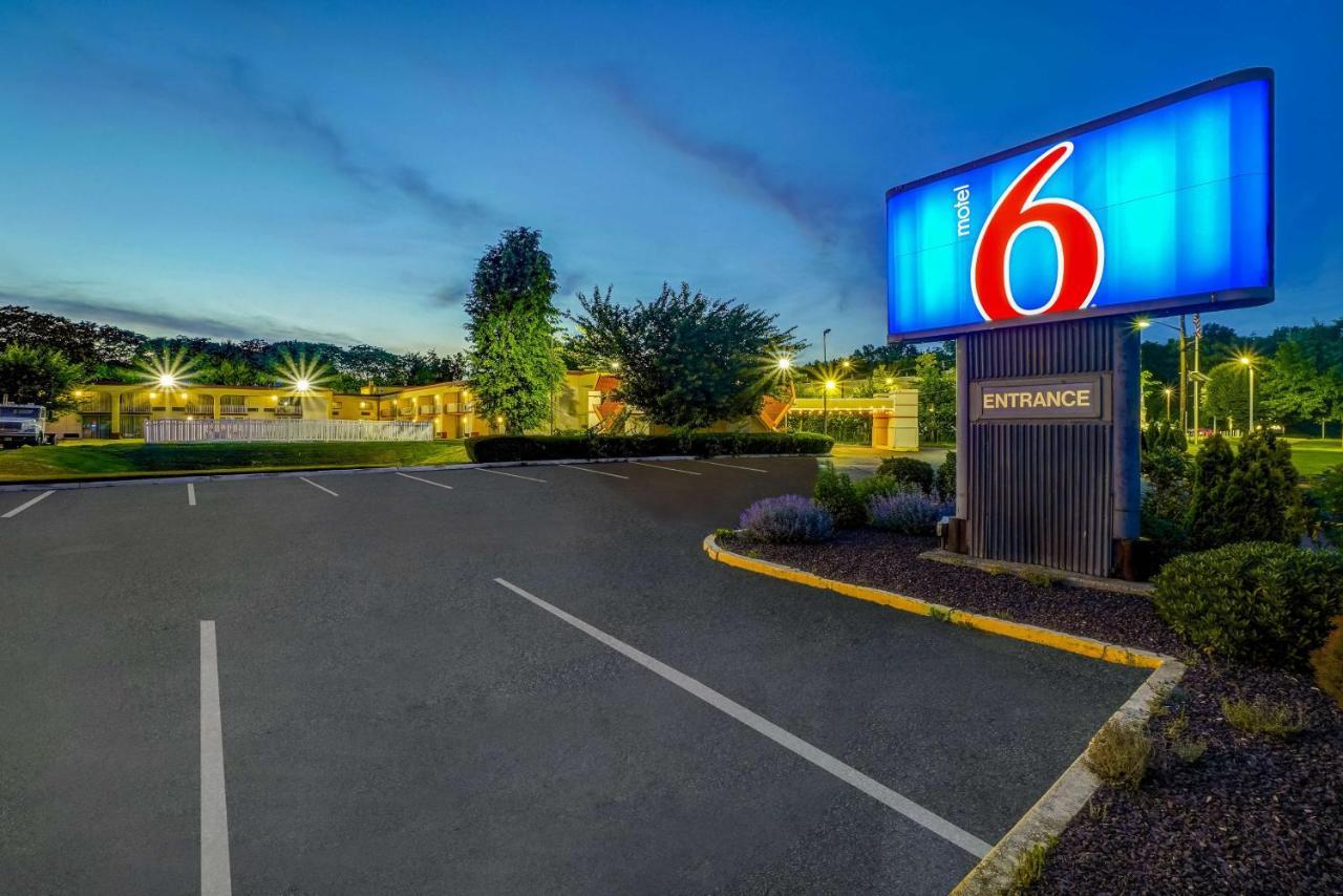 Motel 6-Lawrenceville, Nj Bagian luar foto