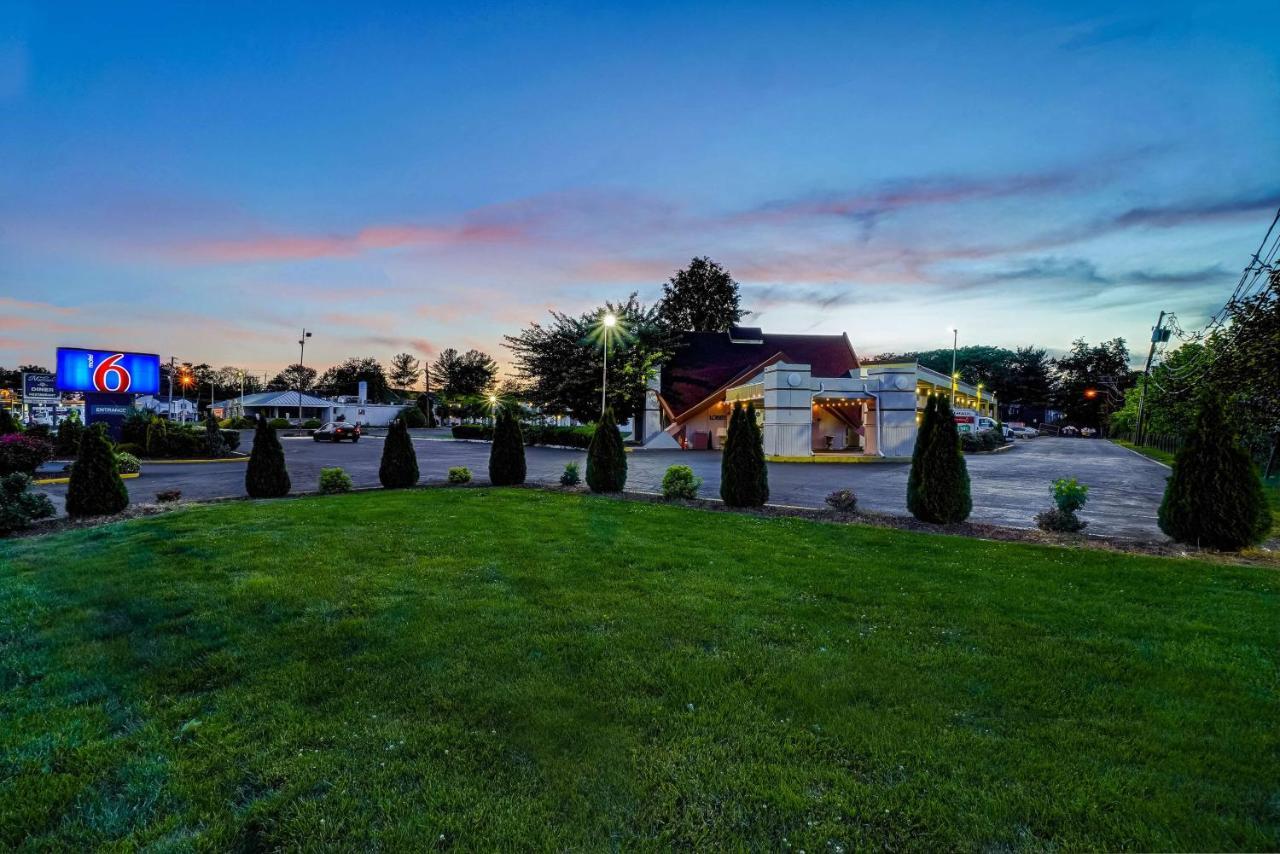 Motel 6-Lawrenceville, Nj Bagian luar foto