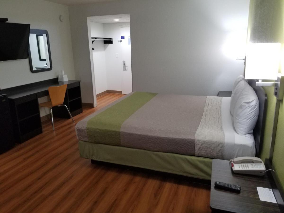 Motel 6-Lawrenceville, Nj Bagian luar foto
