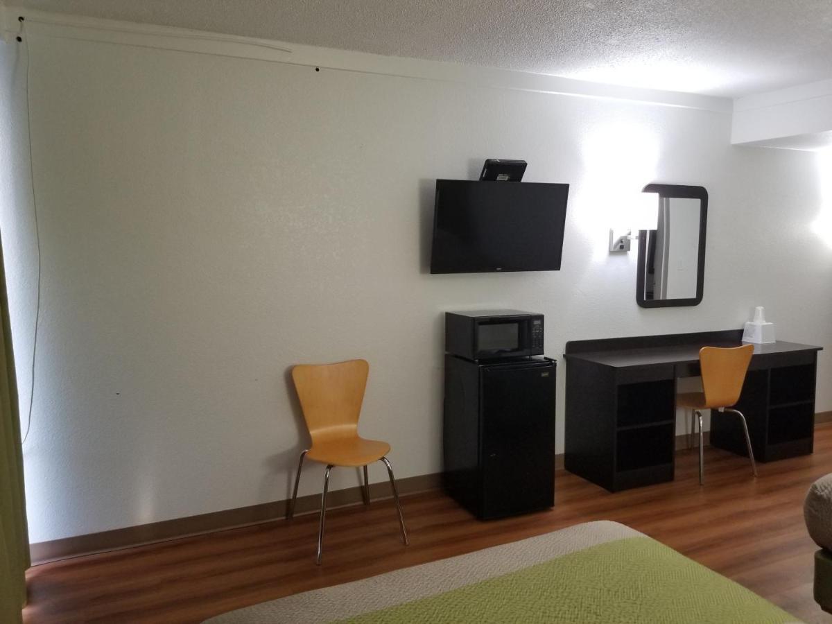 Motel 6-Lawrenceville, Nj Bagian luar foto